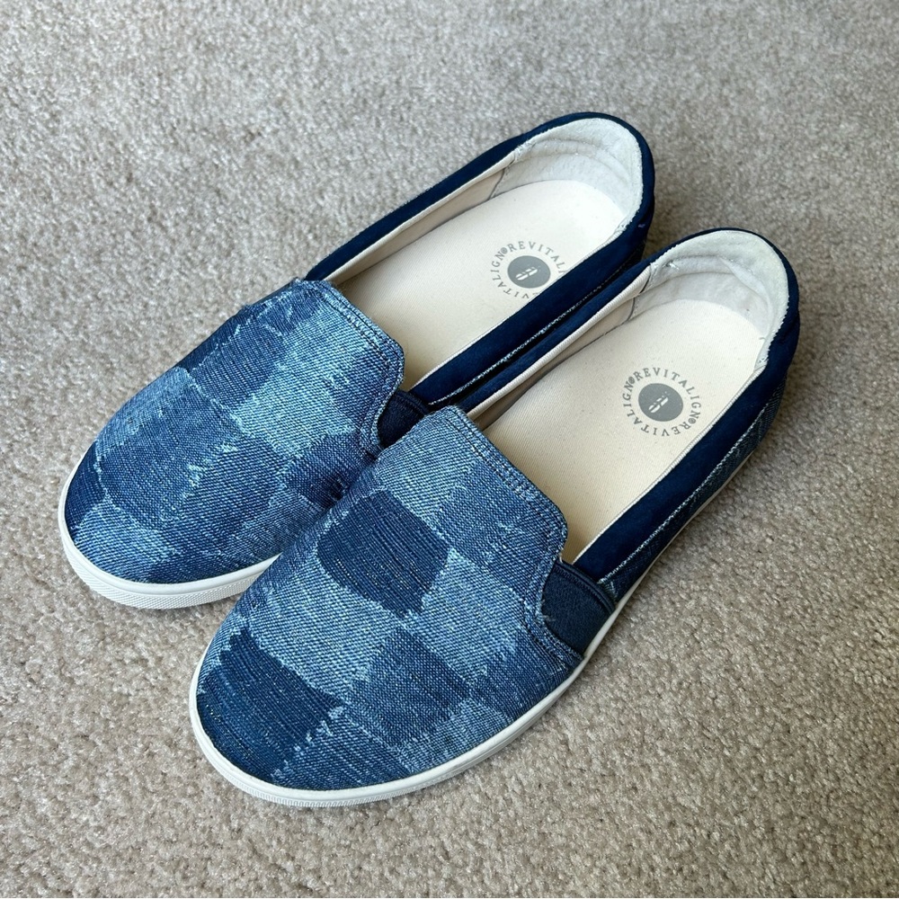 Sz 8.5D Wide Revitalign Orthotic Slip On Sneaker Lydia Denim Patchwork LikeNew